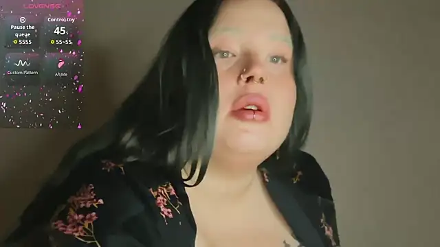 MissBika online show from 4, 10, 2025