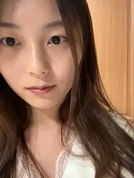 Snapshot of Sweet-Angel999 chatting on 19, 11, 2025 Sweet-Angel999 online show from 19, 11, 2025