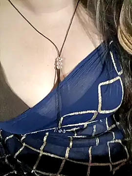Snapshot of Beautyy38 chatting on 9, 2, 2025 Beautyy38 online show from 9, 2, 2025