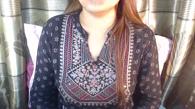 queen angelina online show from 15, 12, 2025