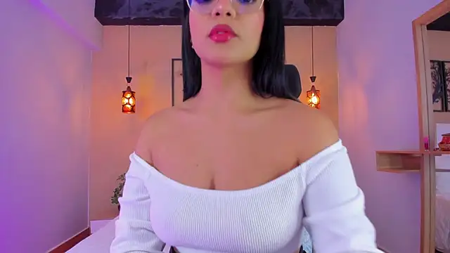 Snapshot of CamilleLynn chatting on 27, 1, 2025 CamilleLynn online show from 27, 1, 2025