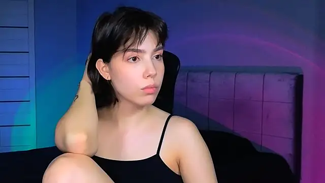 Stacy Gonzales  online show from 12, 11, 2025