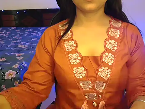 WildRuhi20 online show from 5, 4, 2026