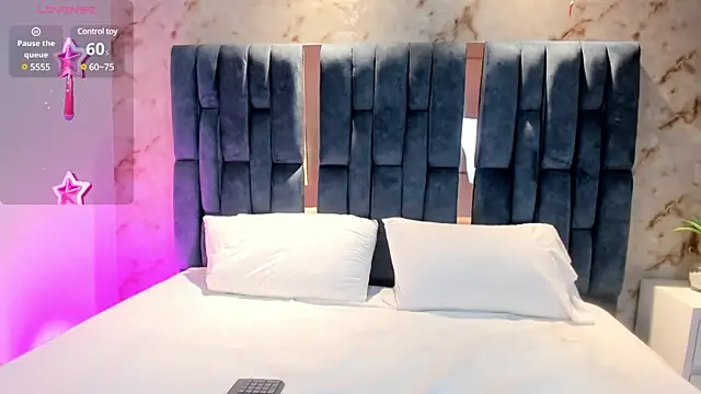 RoseTaylor   online show from 12, 2, 2025