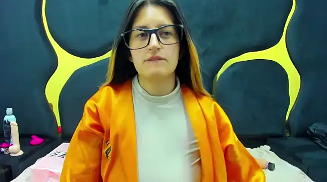 GiaRoussel online show from 12, 2, 2025