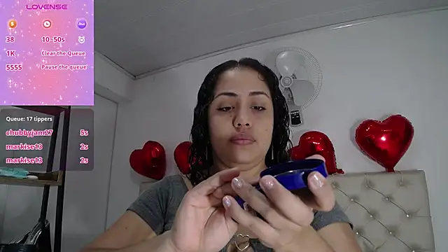 Snapshot of cristal_horny19 chatting on 28, 9, 2025 cristal horny19 online show from 28, 9, 2025