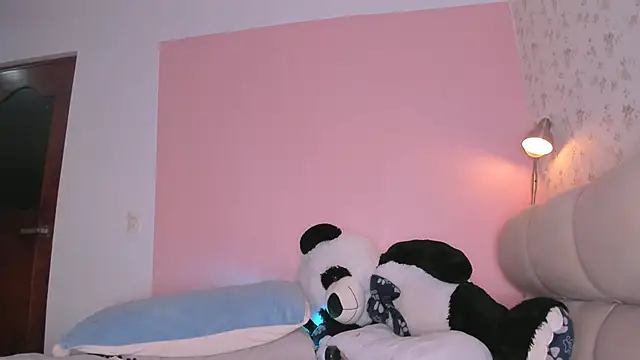 Snapshot of kitty_miaa chatting on 19, 1, 2025 kitty miaa online show from 19, 1, 2025