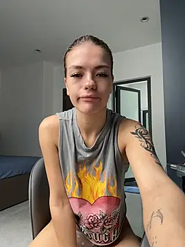 Snapshot of -Sexy_Barbie- chatting on 25, 11, 2025 -Sexy Barbie- online show from 25, 11, 2025