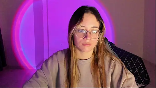 Snapshot of atenas_05_ chatting on 3, 11, 2025 atenas 05 online show from 3, 11, 2025