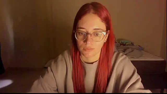 Snapshot of atenas_05_ chatting on 20, 12, 2025 atenas 05 online show from 20, 12, 2025