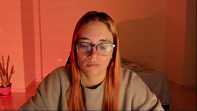 Snapshot of atenas_05_ chatting on 3, 2, 2026 atenas 05 online show from 3, 2, 2026