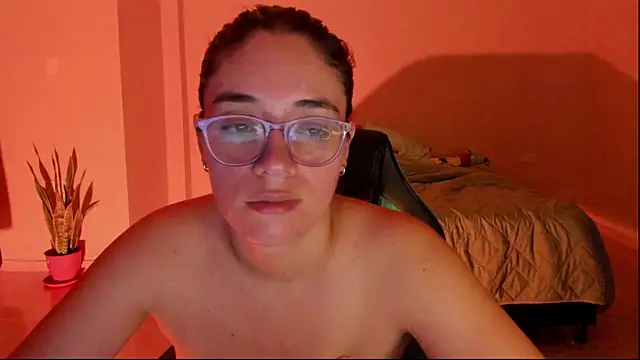 Snapshot of atenas_05_ chatting on 22, 2, 2026 atenas 05 online show from 22, 2, 2026