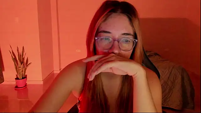 Snapshot of atenas_05_ chatting on 23, 2, 2026 atenas 05 online show from 23, 2, 2026