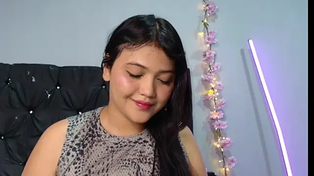 alisson carolina73 online show from 25, 7, 2026