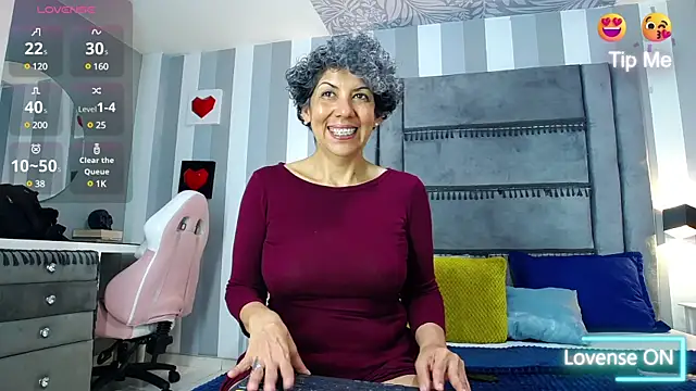 Julianewell online show from 8, 2, 2025