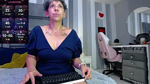 Snapshot of Julianewell chatting on 2, 6, 2026 Julianewell online show from 2, 6, 2026