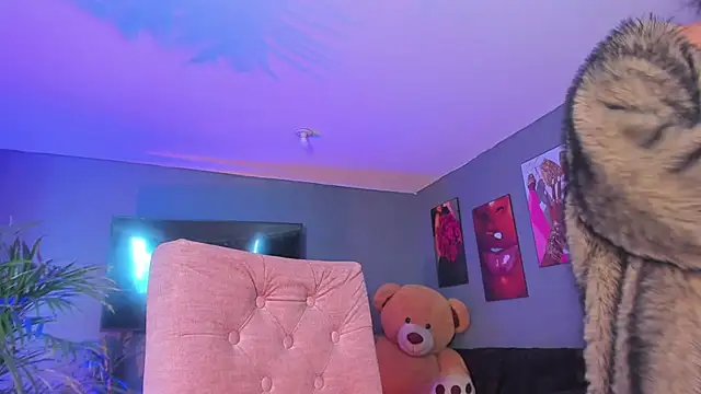 Snapshot of big_ass_show chatting on 21, 9, 2025 big ass show online show from 21, 9, 2025