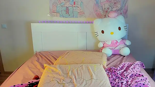 Snapshot of kuraii1_ chatting on 8, 3, 2025 kuraii1 online show from 8, 3, 2025