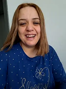 Snapshot of cansuozell chatting on 23, 9, 2025 cansuozell online show from 23, 9, 2025