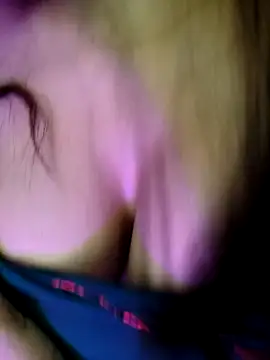 Snapshot of SexyAndHottie chatting on 21, 1, 2025 SexyAndHottie online show from 21, 1, 2025