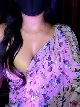 Snapshot of SexyAndHottie chatting on 28, 1, 2025 SexyAndHottie online show from 28, 1, 2025