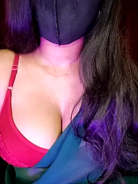 Snapshot of SexyAndHottie chatting on 2, 3, 2025 SexyAndHottie online show from 2, 3, 2025