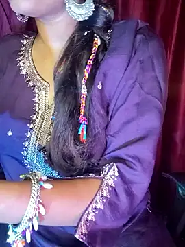 Snapshot of SexyAndHottie chatting on 22, 9, 2025 SexyAndHottie online show from 22, 9, 2025