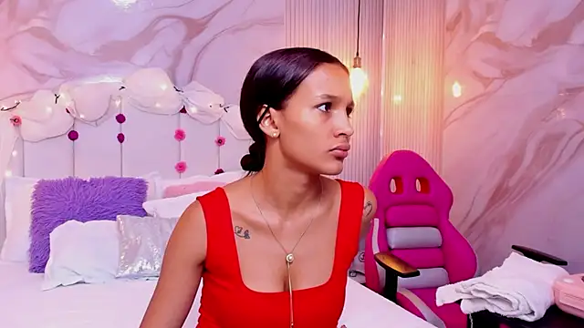 Snapshot of Carohorny4u chatting on 24, 9, 2025 Carohorny4u online show from 24, 9, 2025