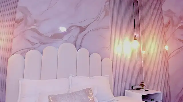 Snapshot of Carohorny4u chatting on 6, 11, 2025 Carohorny4u online show from 6, 11, 2025