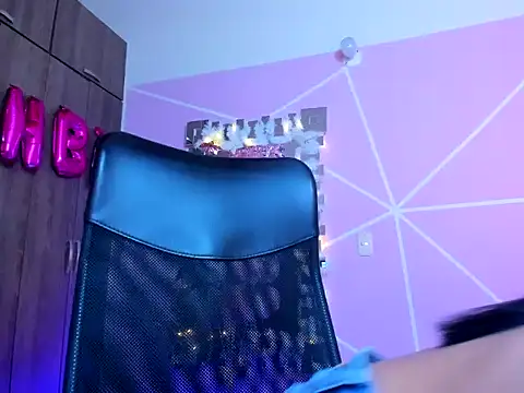  ALLYSON18  online show from 14, 11, 2025