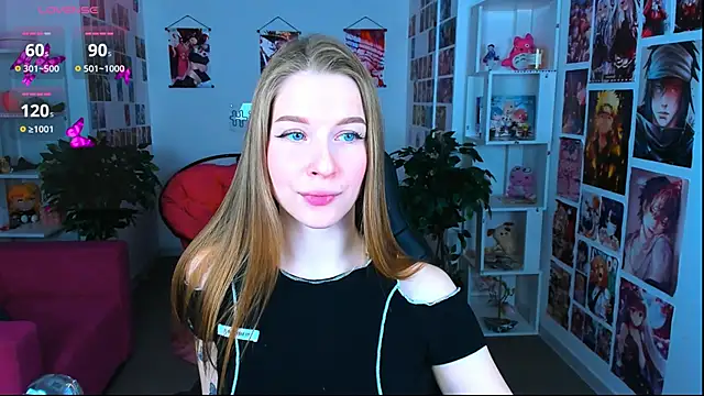 CuteMousee online show from 3, 2, 2025