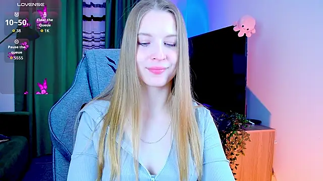 Snapshot of CuteMousee chatting on 26, 4, 2026 CuteMousee online show from 26, 4, 2026