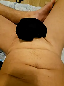 Snapshot of Moonbadboyss chatting on 24, 3, 2026 Moonbadboyss online show from 24, 3, 2026