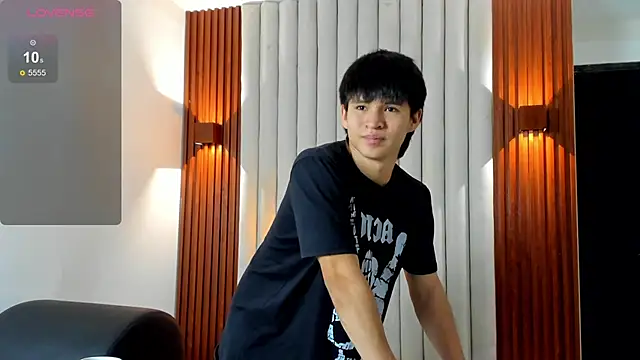 Snapshot of Ryo_kush chatting on 4, 11, 2025 Ryo kush online show from 4, 11, 2025