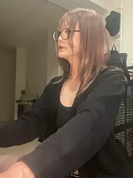 Snapshot of mel__mel chatting on 1, 10, 2025 mel mel online show from 1, 10, 2025