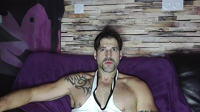 Snapshot of XxBigboybandxX chatting on 15, 12, 2024 XxBigboybandxX online show from 15, 12, 2024