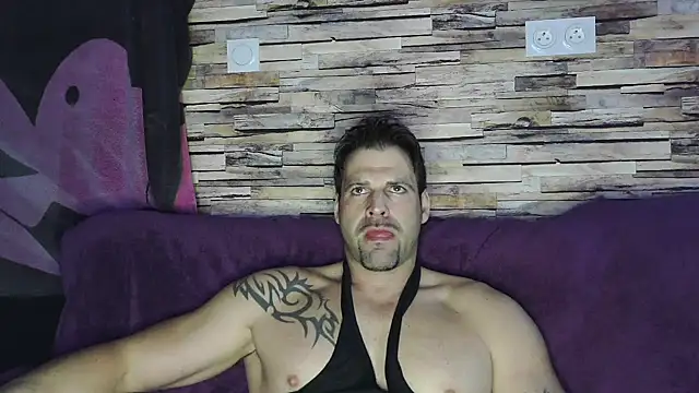 Snapshot of XxBigboybandxX chatting on 9, 2, 2025 XxBigboybandxX online show from 9, 2, 2025