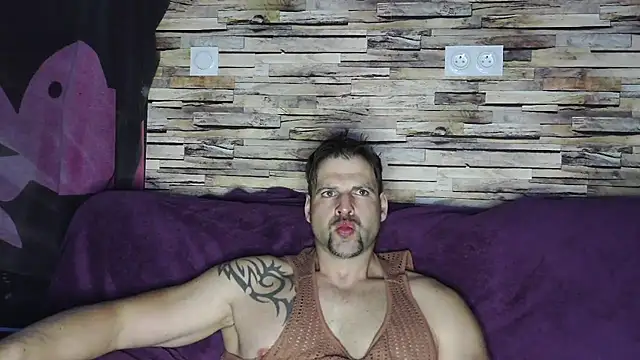 Snapshot of XxBigboybandxX chatting on 13, 3, 2025 XxBigboybandxX online show from 13, 3, 2025