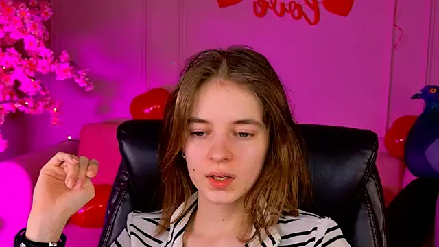 TinaDavil online show from 12, 2, 2025