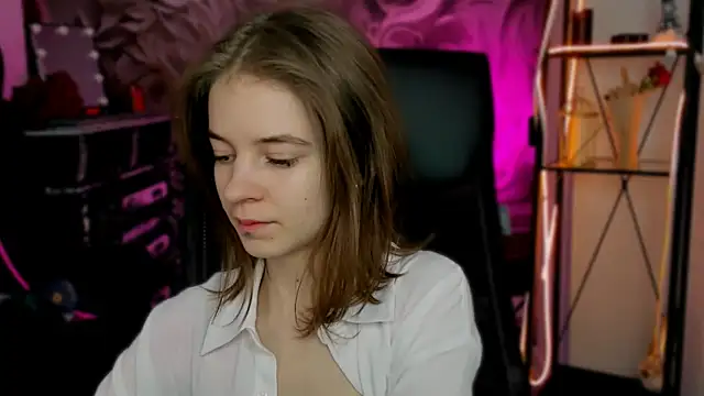 TinaDavil online show from 12, 3, 2025