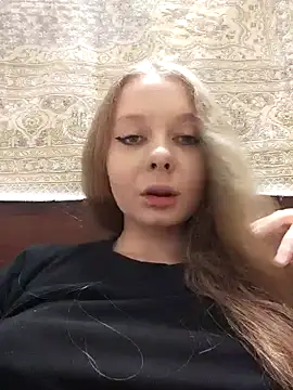 Snapshot of Ekaterina27 chatting on 25, 6, 2026 Ekaterina27 online show from 25, 6, 2026