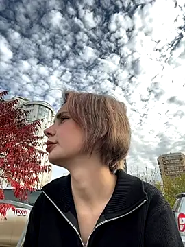 SandraCarter online show from 31, 10, 2025