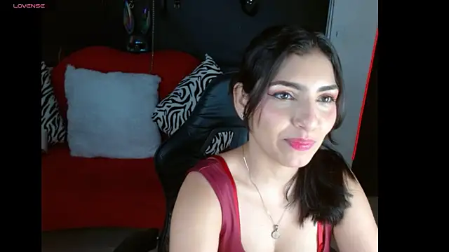 Carolaine69  online show from 14, 7, 2026