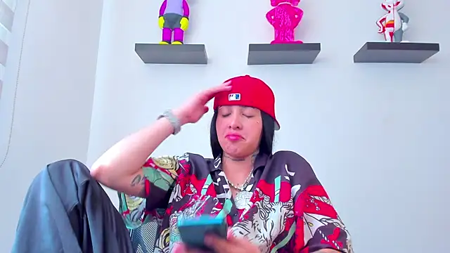 Snapshot of Gangster_Girl chatting on 24, 12, 2024 Gangster Girl online show from 24, 12, 2024