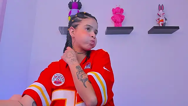 Snapshot of Gangster_Girl chatting on 3, 3, 2025 Gangster Girl online show from 3, 3, 2025