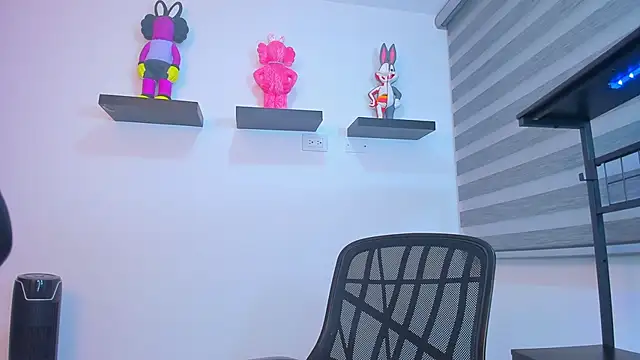 Snapshot of Gangster_Girl chatting on 18, 10, 2025 Gangster Girl online show from 18, 10, 2025