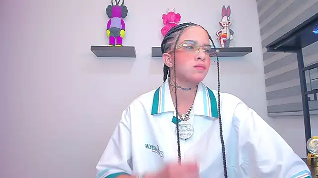 Gangster Girl online show from 21, 6, 2026