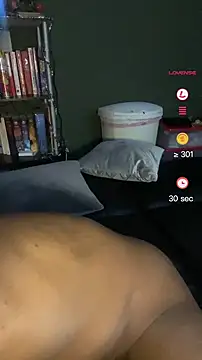 Snapshot of SexxyreddMale chatting on 12, 12, 2024 SexxyreddMale online show from 12, 12, 2024