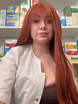 Maya Willis online show from 12, 2, 2026