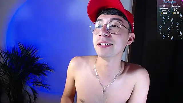 Snapshot of cameron_cum chatting on 9, 1, 2025 cameron cum online show from 9, 1, 2025